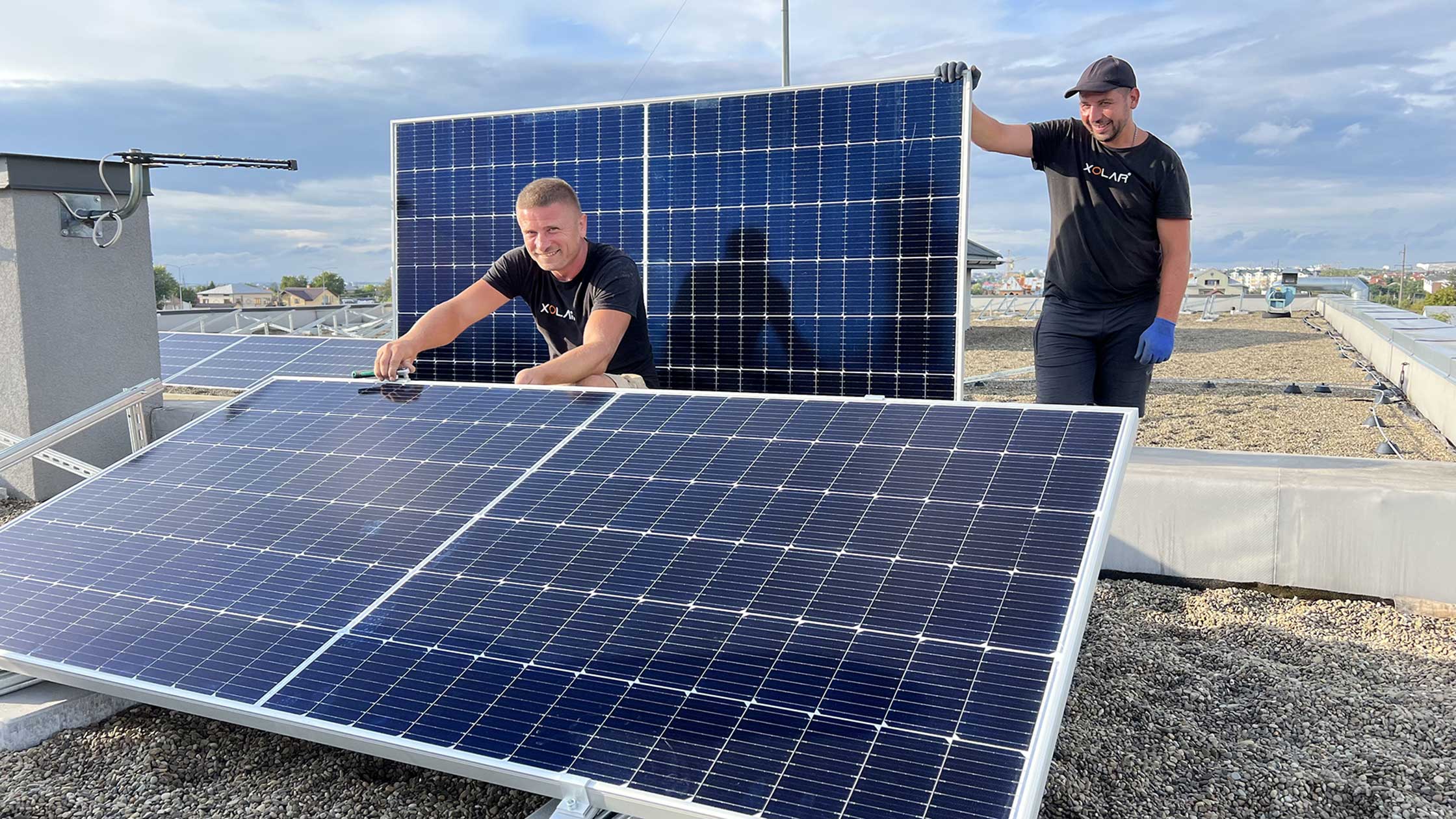 Як працюють сонячні панелі: детальний огляд принципу роботи та переваг